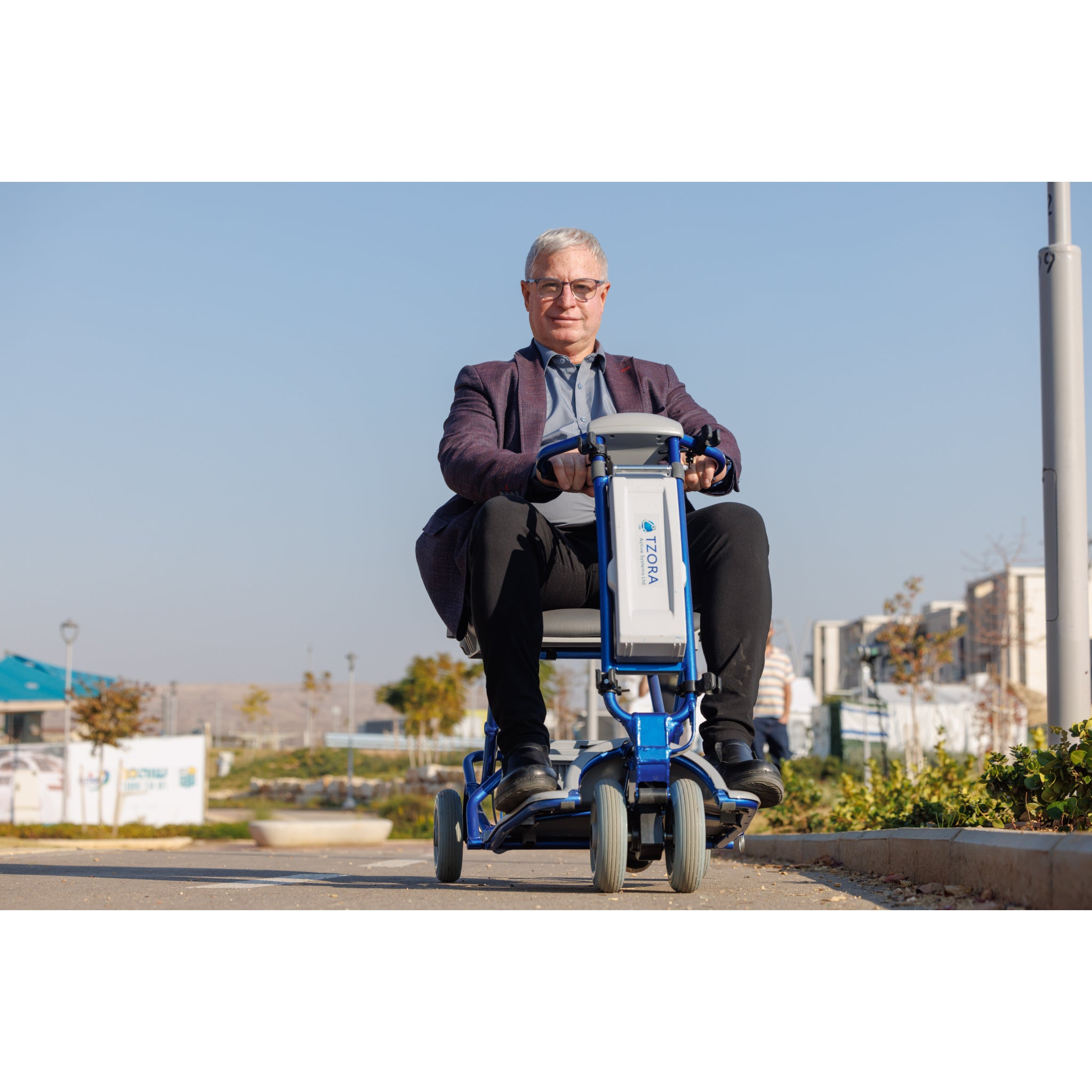 Tzora Feather Extremely Light Mobility Scooter - ESUS104X