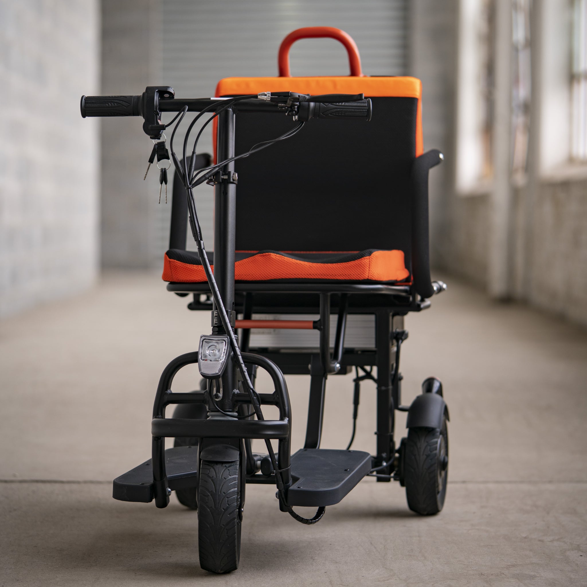 JYD-Imports Ezfold Super Lightweight 46 lbs Foldable Scooter - JYD-EZFS