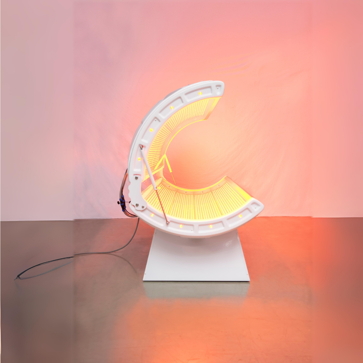 Airvida Radiance Red Light Therapy Bed For Home & Commercial Use