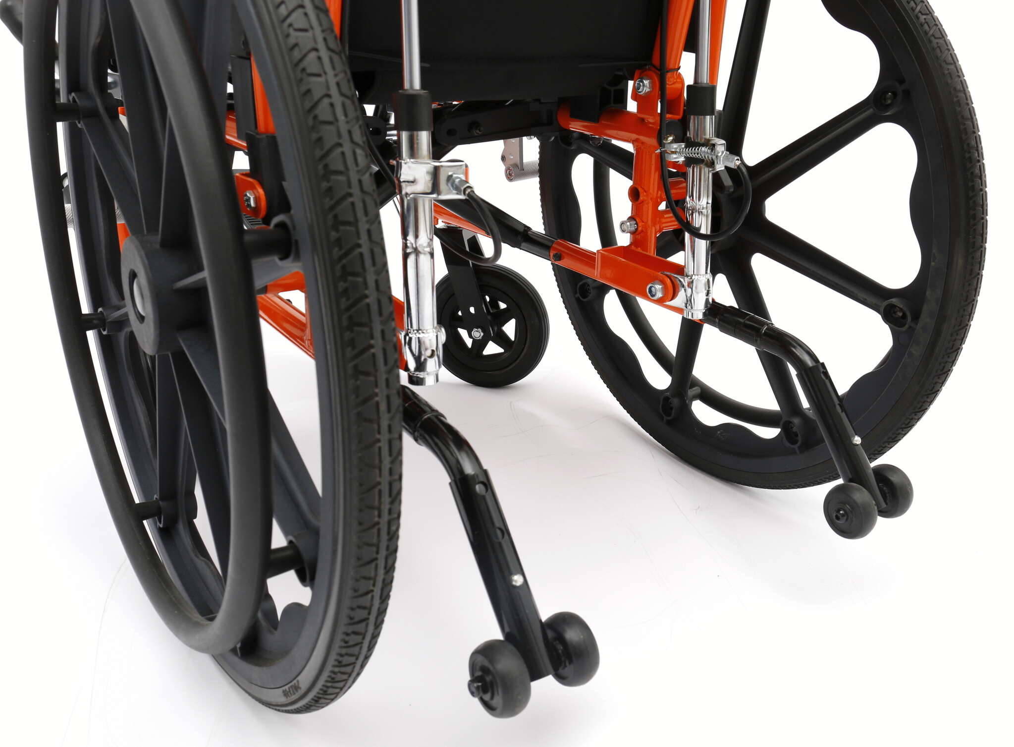 Circle Specialty Ziggo Pro Lightweight Reclining Wheelchair - ZREC*