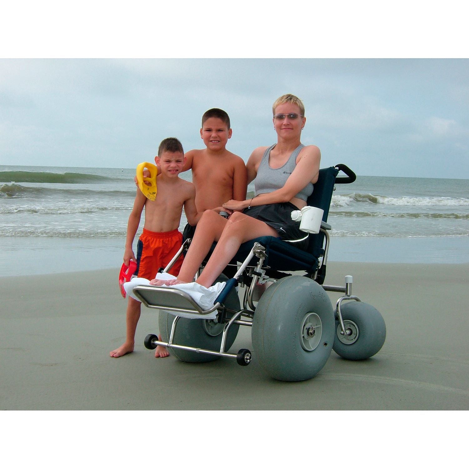 DeBug Fixed Stainless Steel Beach Wheelchair with Fixed Legrests