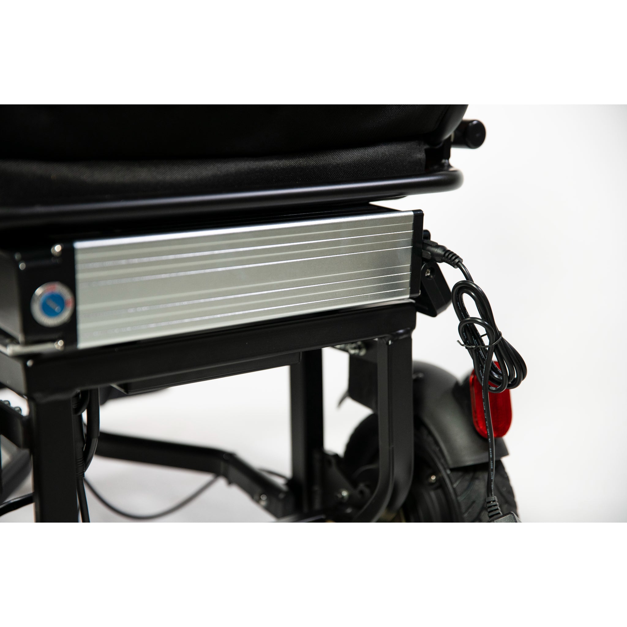 JYD-Imports Ezfold Super Lightweight 46 lbs Foldable Scooter - JYD-EZFS