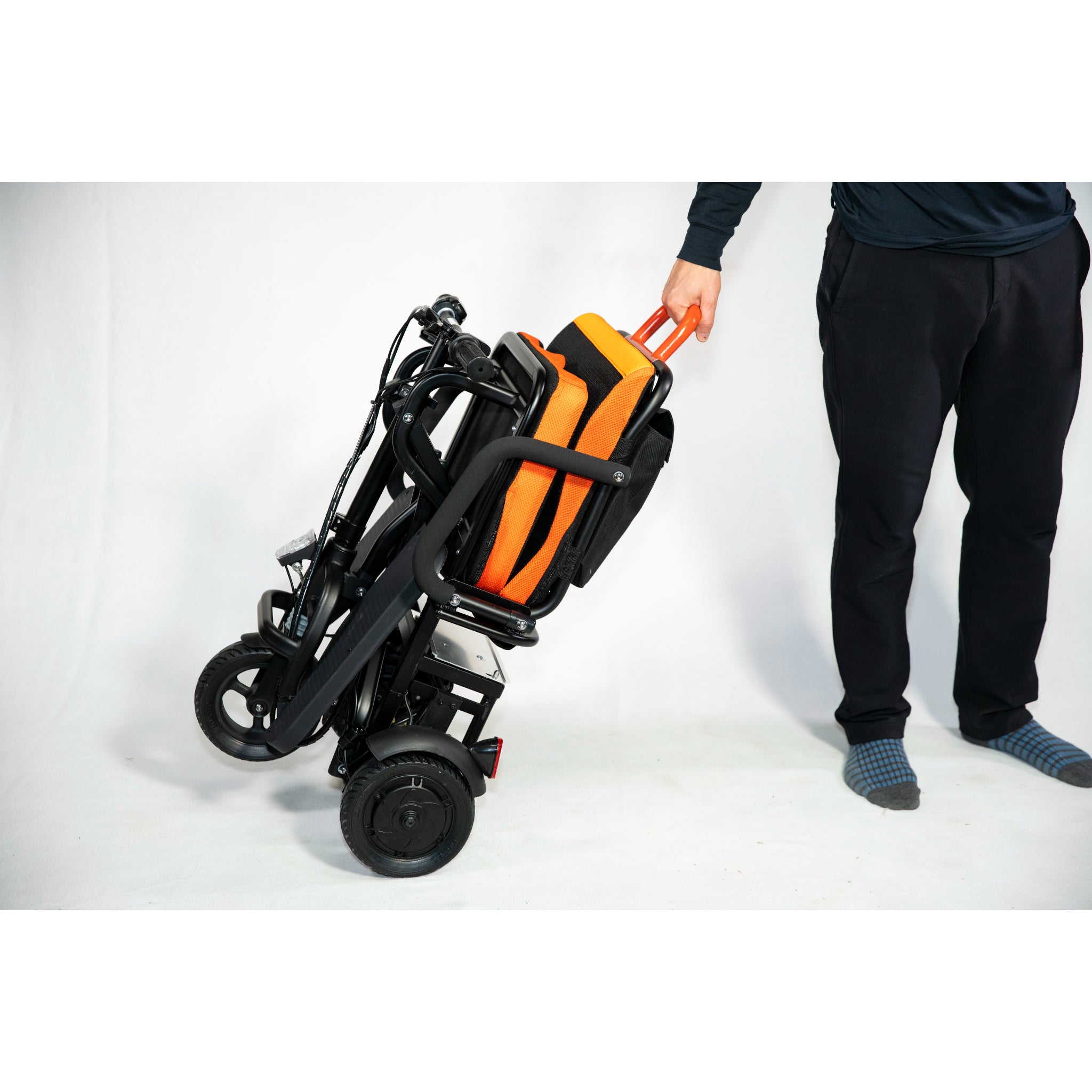 JYD-Imports Ezfold Super Lightweight 46 lbs Foldable Scooter - JYD-EZFS