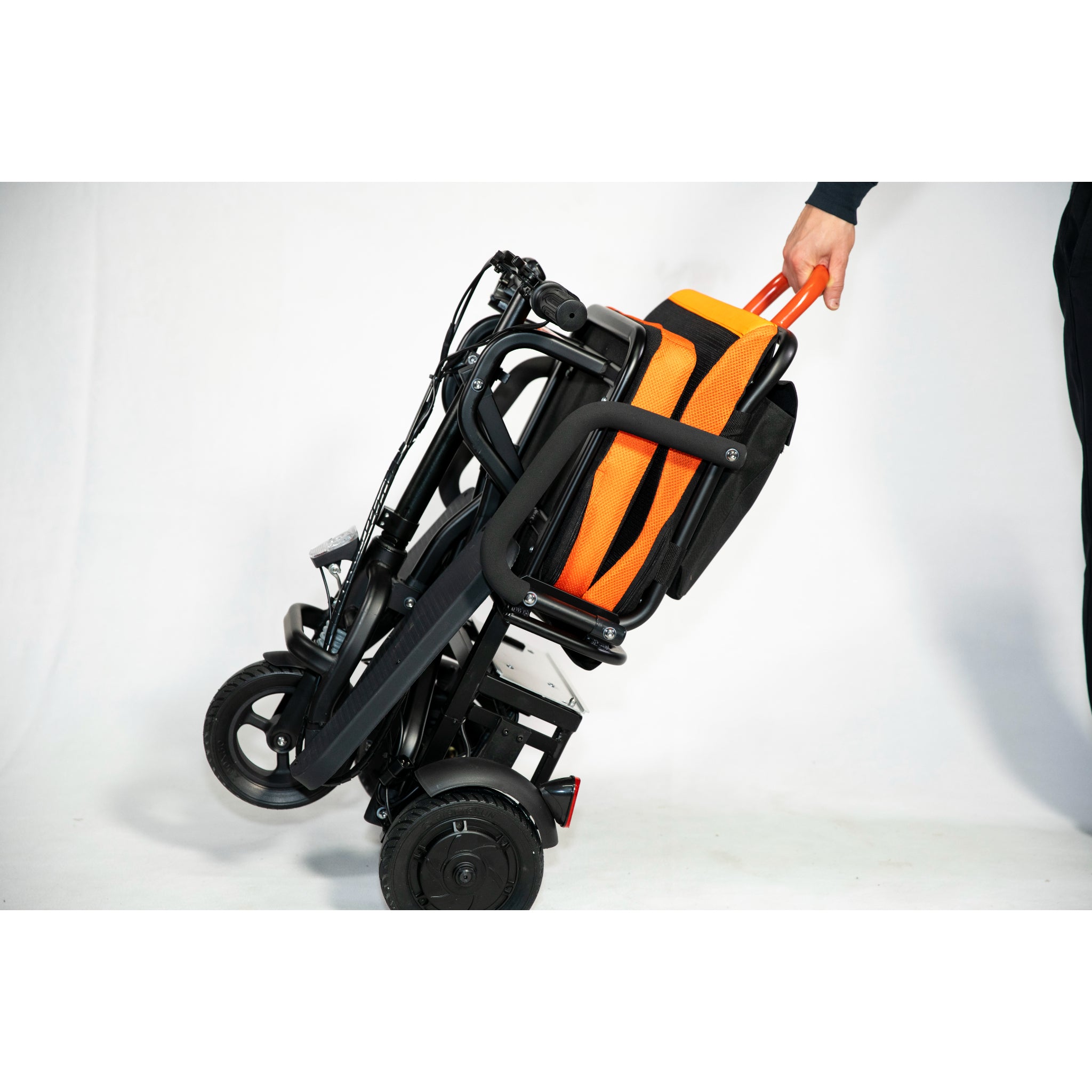 JYD-Imports Ezfold Super Lightweight 46 lbs Foldable Scooter - JYD-EZFS