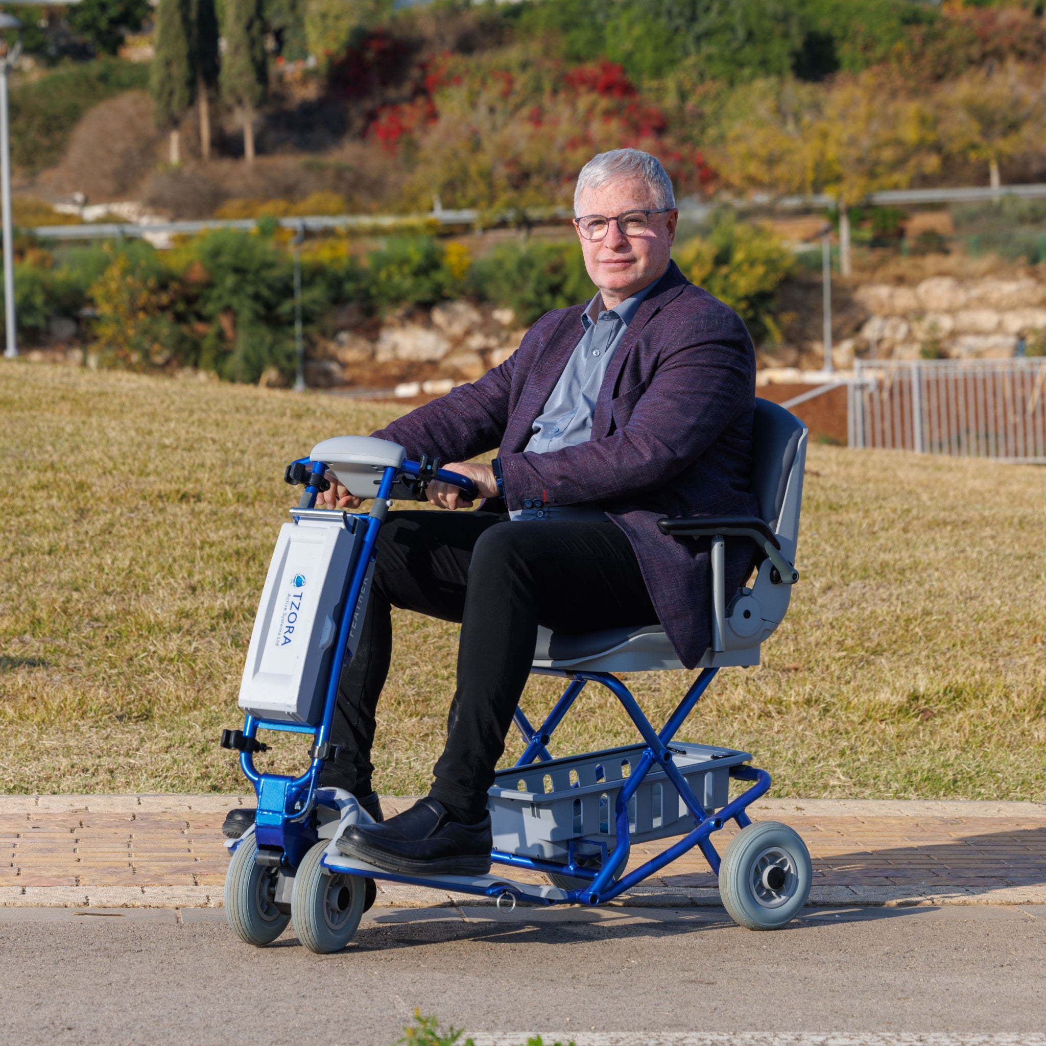 Tzora Feather Extremely Light Mobility Scooter - ESUS104X