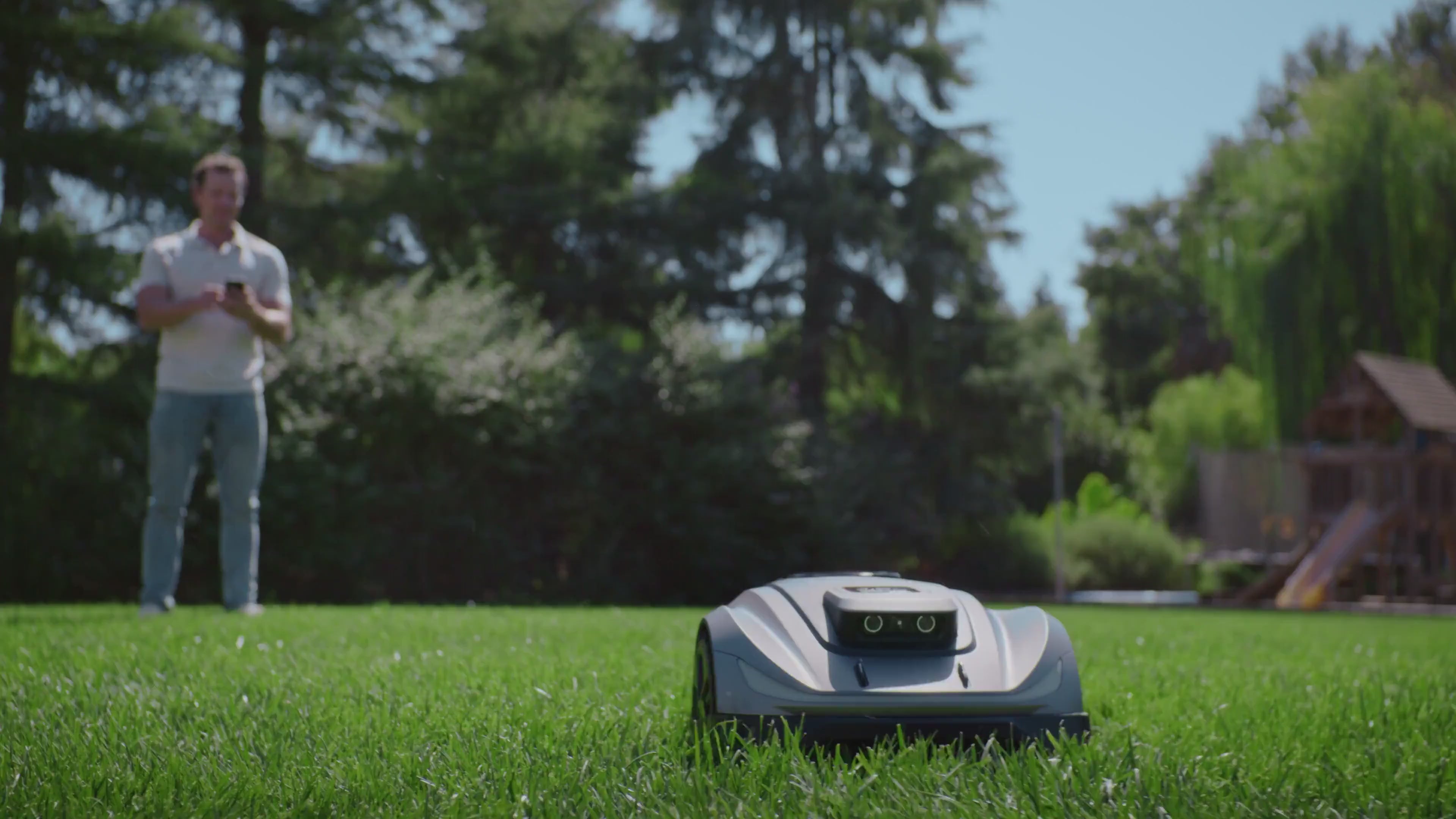 Sunseeker X5 AWD Wireless Robot Lawn Mower | 0.5 Acre - X5