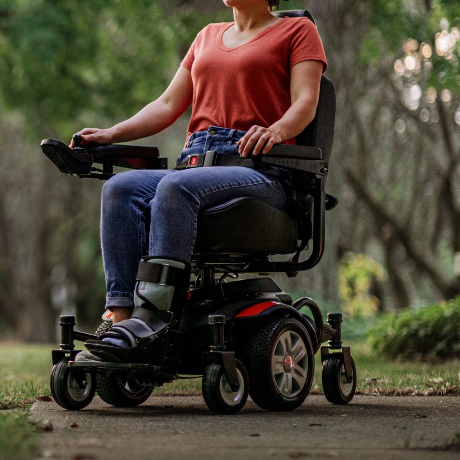 SuperHandy GoRide CRX Power Wheelchair - 300 lb Capacity, Mid-Wheel Drive, 12.8 Mile Range - GUT171